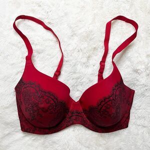 Ambrielle Everyday Full Coverage Red & Black Faux Lace Design Bra‎ 32D